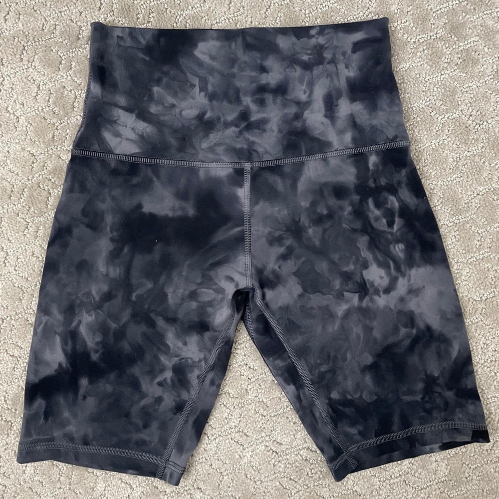 Lululemon Align High-rise Short 6’